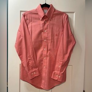Brooks Brothers Regent Fit Non-Iron Shirt. Like new. Only worn once.